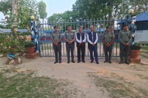 बोर्डर_आउटपोष्टको_(BOP)निरिक्षण_गर्दै_प्र.जि.अ._श्री_जनार्दन_गौतम_ज्यू(5).jpg