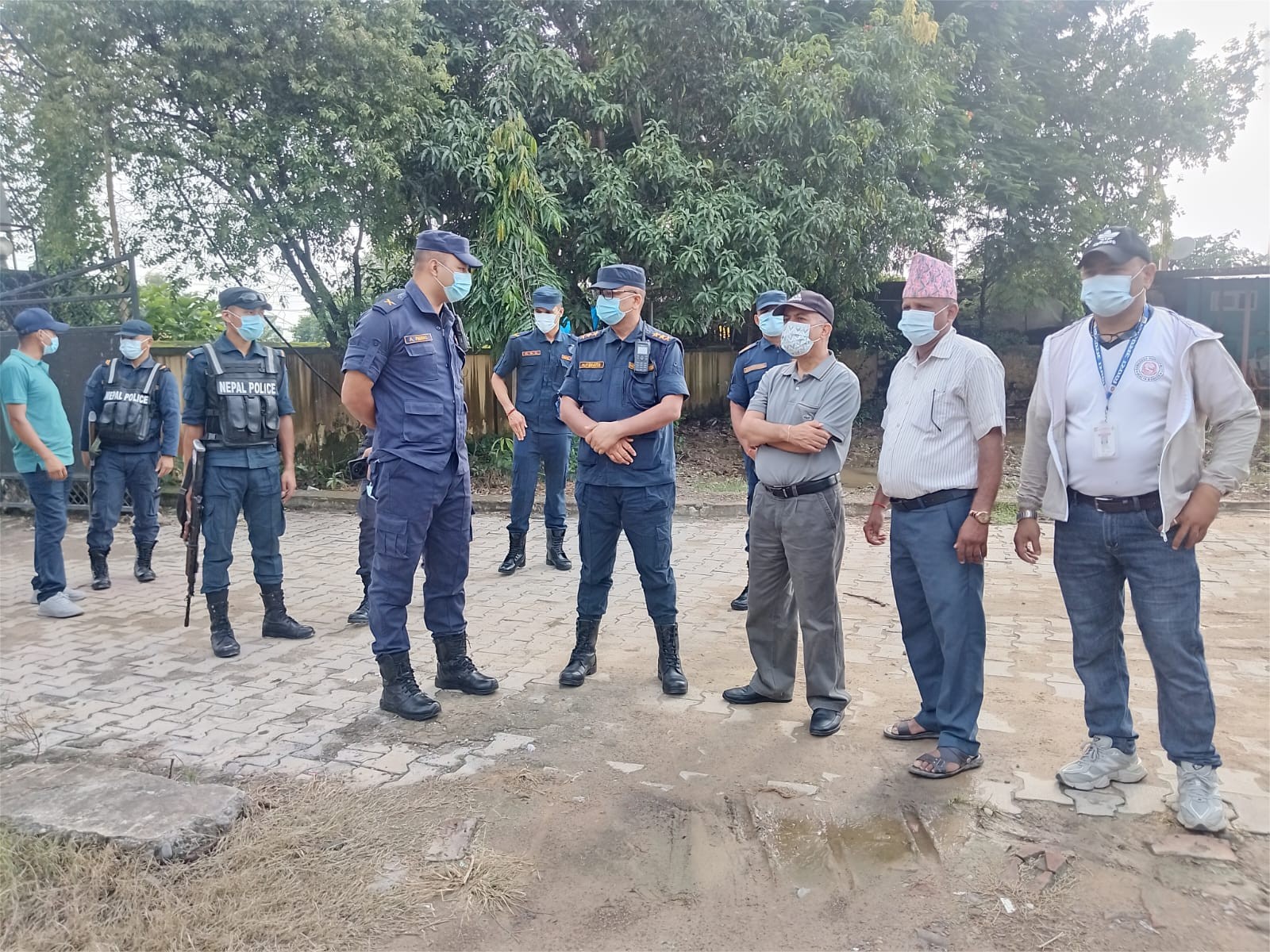ईलाका प्रहरी कार्यालय गोरुसिङ्गे निरिक्षण तथा अनुगमन गर्नुहुँदै प्र.जि.अ. श्री जनार्दन गौतम ज्यू